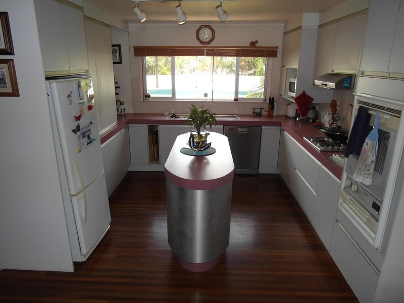 17 Brownhill Street, Mundingburra QLD 4812