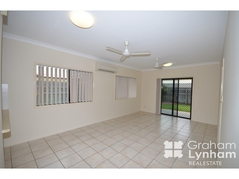 11 Woodlake Avenue, Kirwan QLD 4817