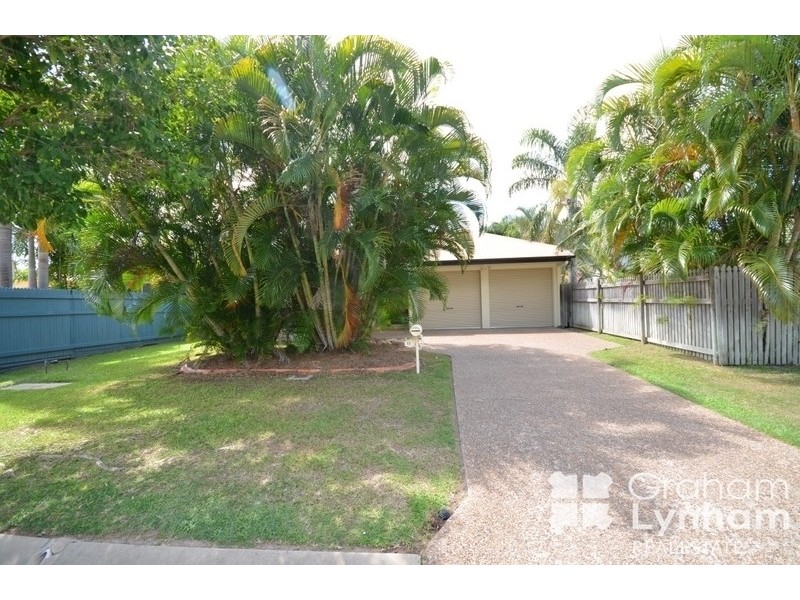 11 Woodlake Avenue, Kirwan QLD 4817
