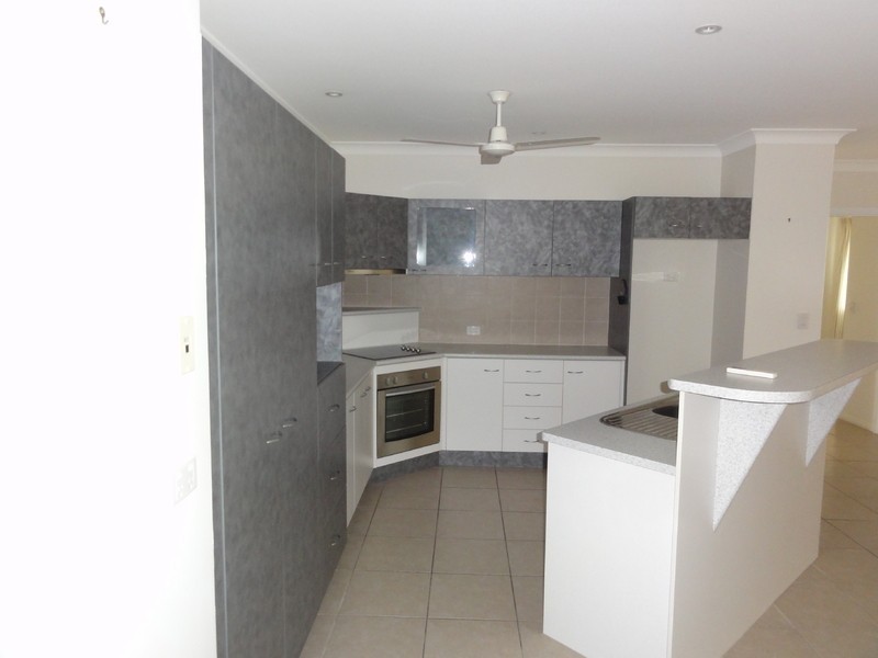 13  Fuji Court, Mount Louisa QLD 4814