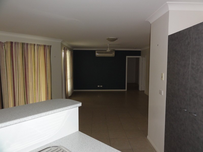 13  Fuji Court, Mount Louisa QLD 4814