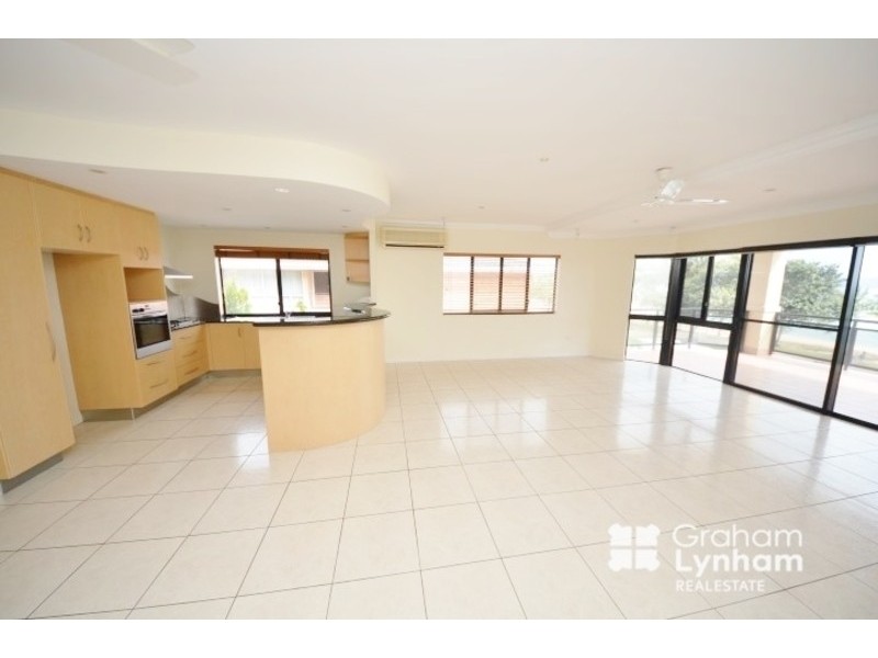 4/103 The Strand, North Ward QLD 4810