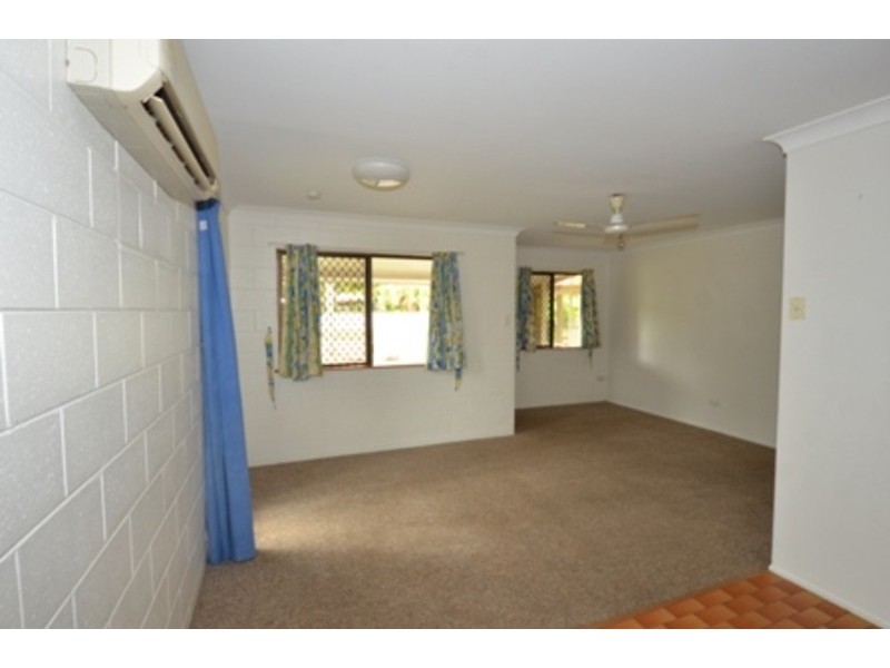 40 Champagne Crescent, Kelso QLD 4815