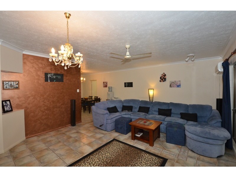 120 Toolakea Beach Road, Bluewater QLD 4818