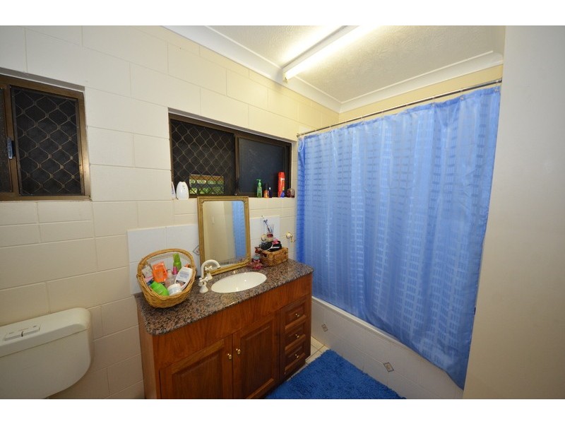 120 Toolakea Beach Road, Bluewater QLD 4818