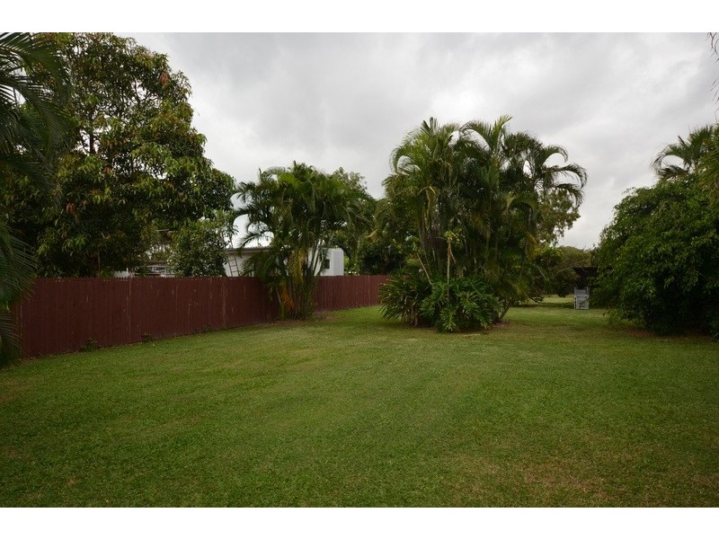 120 Toolakea Beach Road, Bluewater QLD 4818