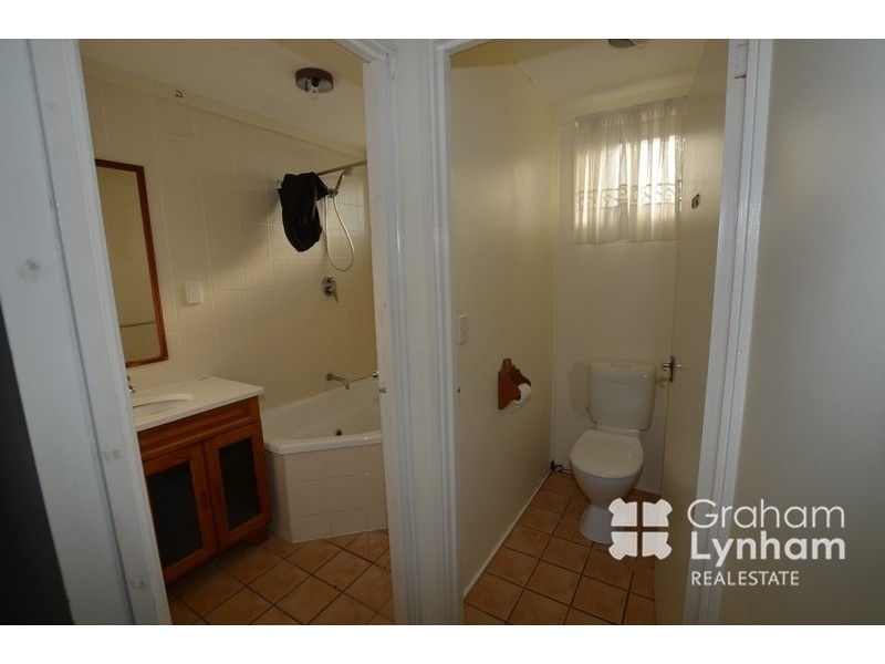 27 Jenkins Street, Kirwan QLD 4817