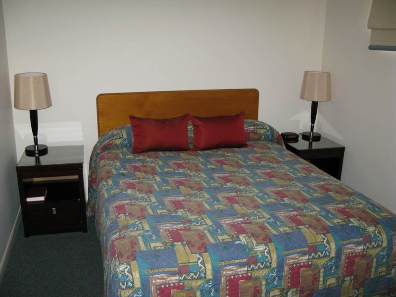 30 Palmer Street, South Townsville QLD 4810