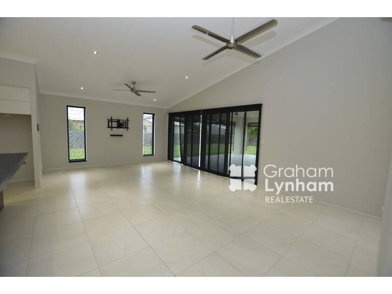 5 Bronco Court, Kelso QLD 4815