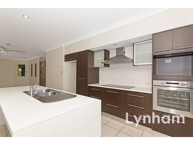 66 Seabrook Circuit, Bushland Beach QLD 4818