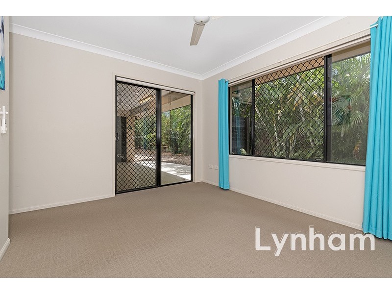 66 Seabrook Circuit, Bushland Beach QLD 4818