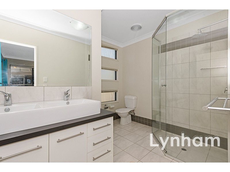 66 Seabrook Circuit, Bushland Beach QLD 4818