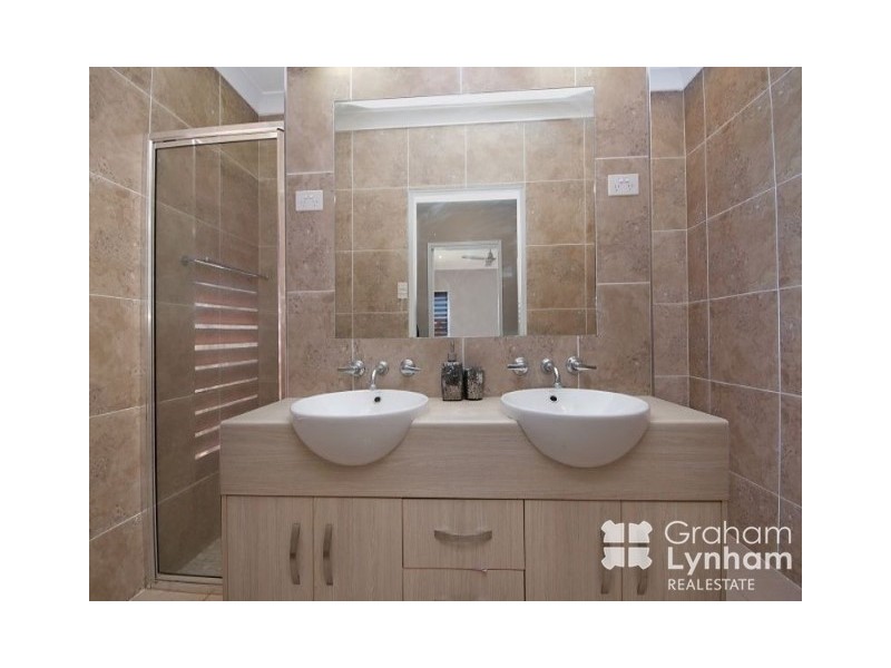 29 Armistice, Burdell QLD 4818