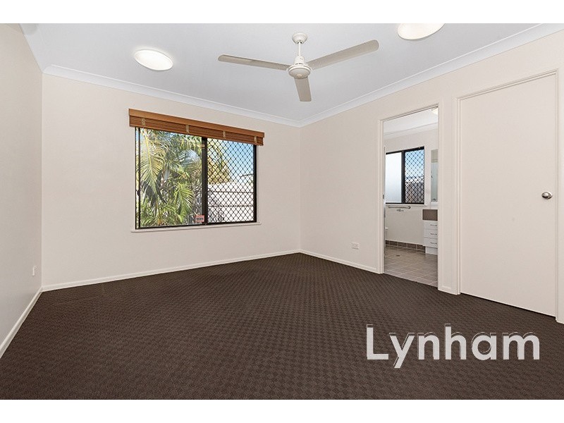 12 Chesterton Court, Kirwan QLD 4817