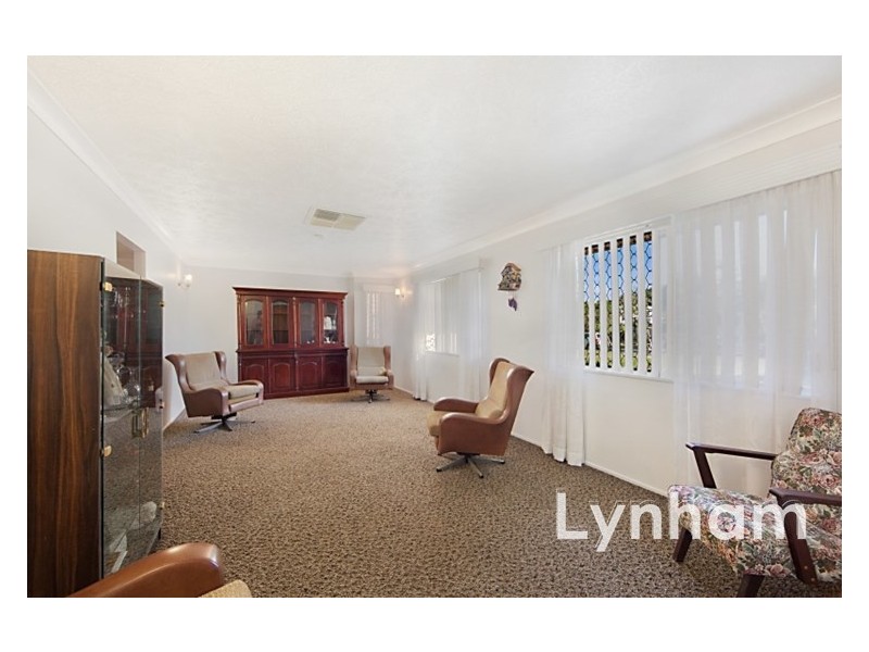 22 Ives Street, Kirwan QLD 4817