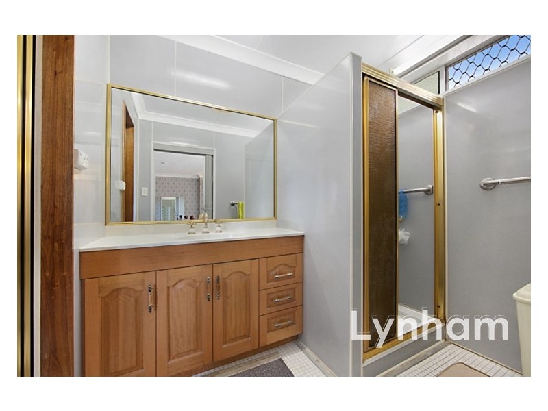 22 Ives Street, Kirwan QLD 4817