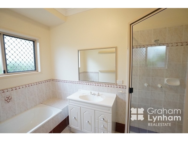 15 Chatsworth Crescent, Annandale QLD 4814