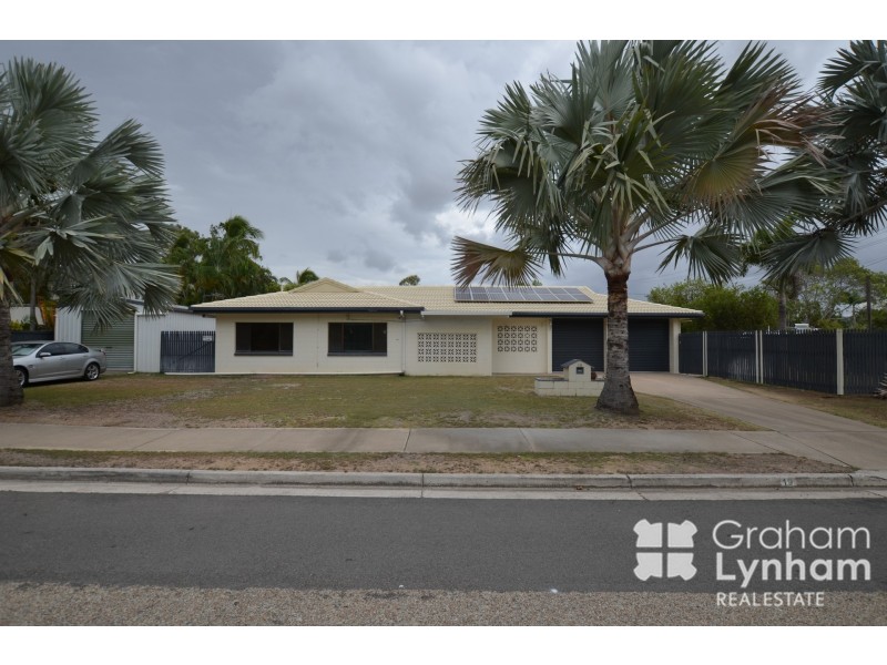 19 Renecol Avenue, Rasmussen QLD 4815