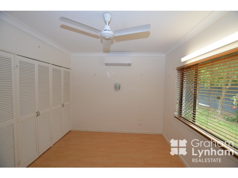 19 Renecol Avenue, Rasmussen QLD 4815