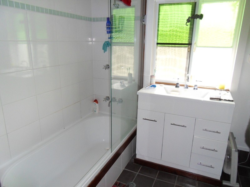 15 Brooks Street, Railway Estate QLD 4810