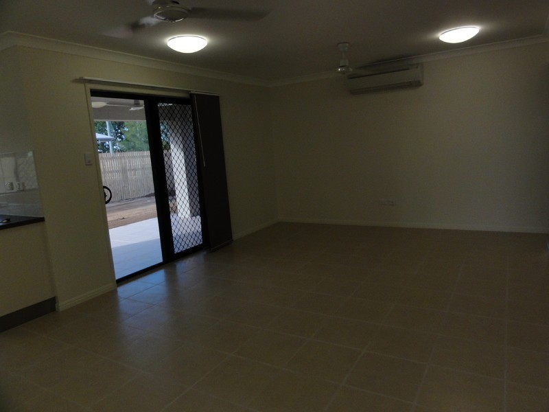 21 Chardonnay Drive, Condon QLD 4815