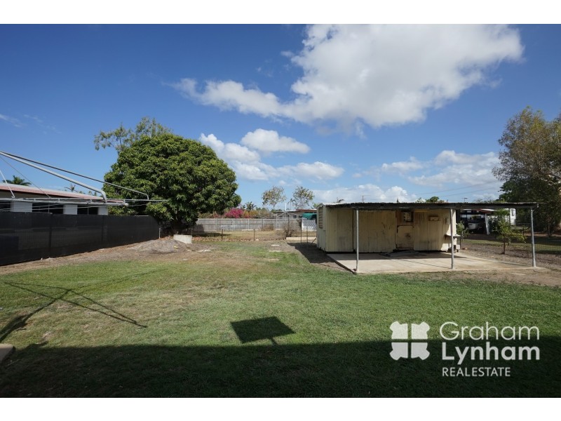 96 Cambridge Street, Gulliver QLD 4812