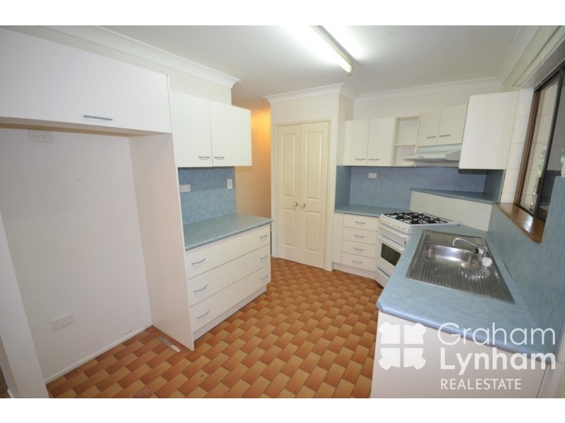 40 Champagne Crescent, Kelso QLD 4815