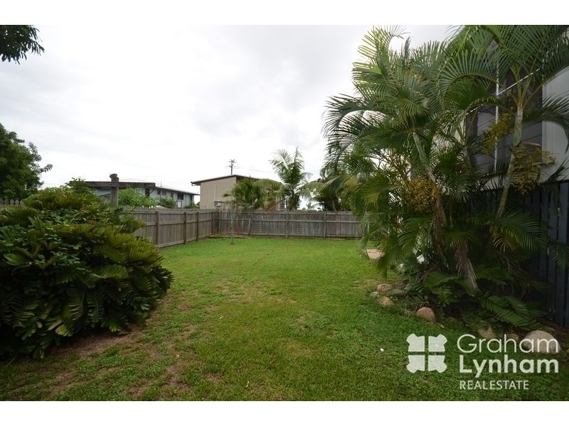 40 Clements Cres, Vincent QLD 4814