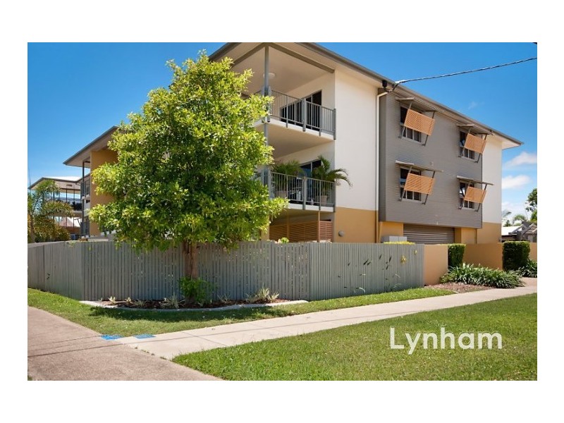 8/11 Crauford Street, West End QLD 4810