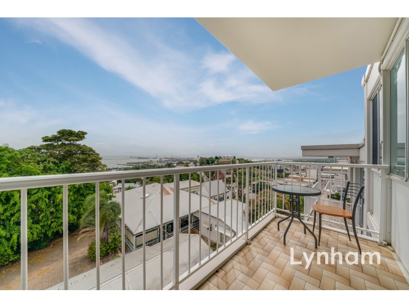 27/6 Hale Street, Townsville City QLD 4810