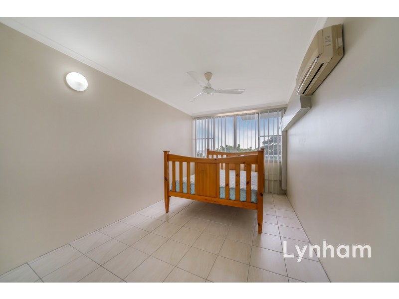 27/6 Hale Street, Townsville City QLD 4810