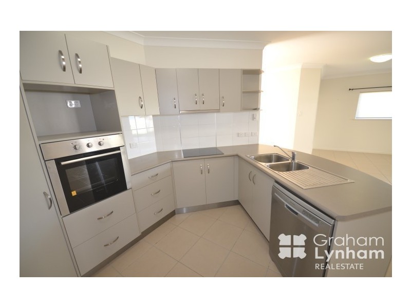 6 Channel Street, Bushland Beach QLD 4818