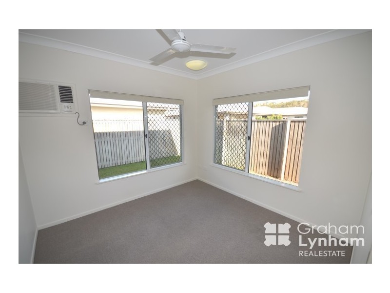 6 Channel Street, Bushland Beach QLD 4818