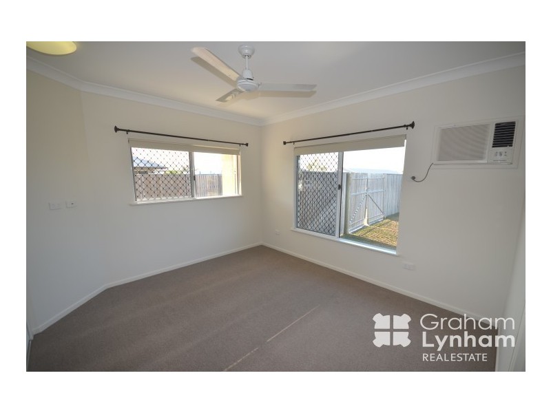 6 Channel Street, Bushland Beach QLD 4818