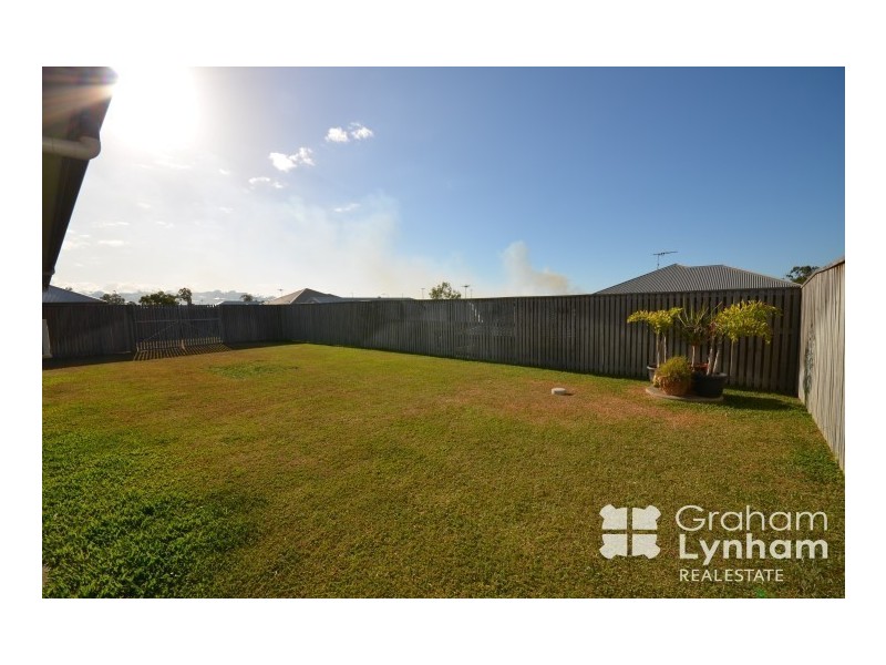 6 Channel Street, Bushland Beach QLD 4818