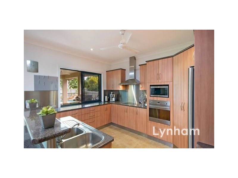 13 Michelia Close, Kirwan QLD 4817