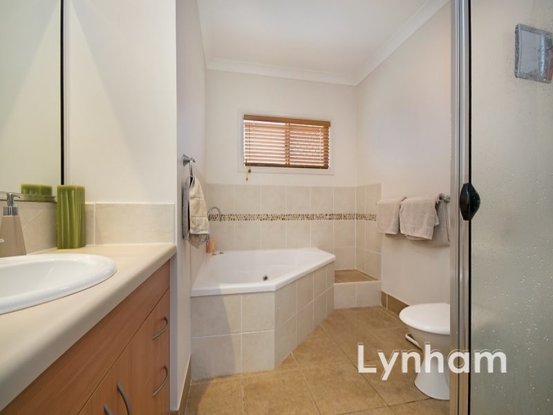 13 Michelia Close, Kirwan QLD 4817