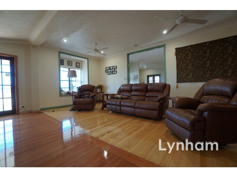 11 Nettleton Street, Mount Louisa QLD 4814