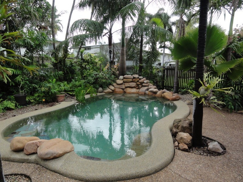 31 Lambert Street, Kirwan QLD 4817