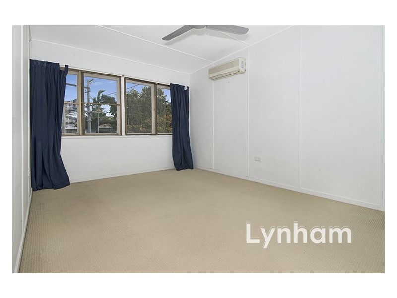 12 Gulliver Street, Mundingburra QLD 4812