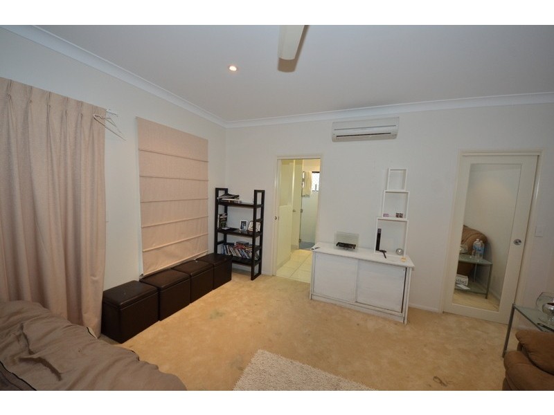 8 Wexham Court, Kirwan QLD 4817