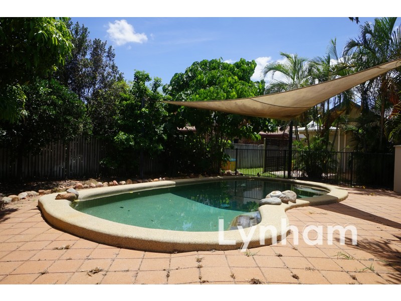 8 Eaton Circuit, Kirwan QLD 4817