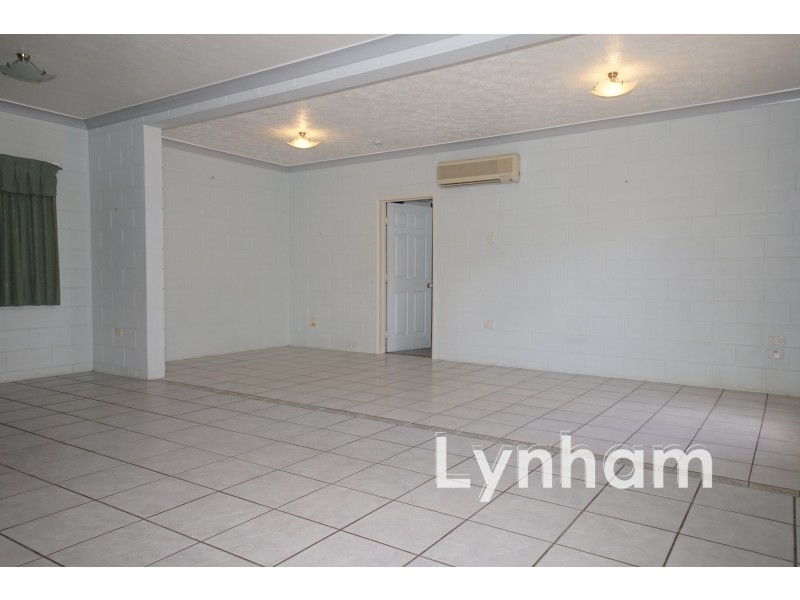 8 Eaton Circuit, Kirwan QLD 4817