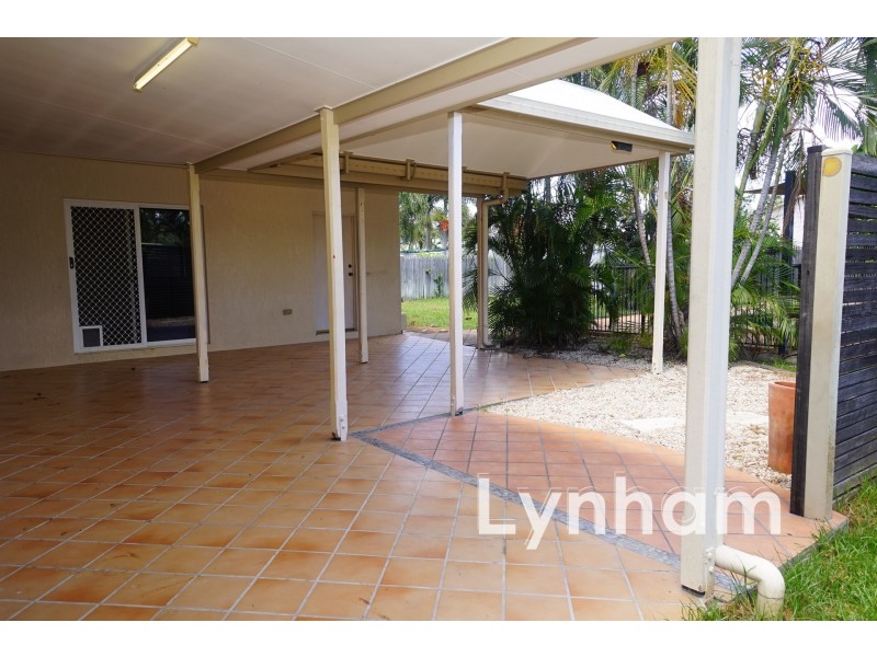 8 Eaton Circuit, Kirwan QLD 4817