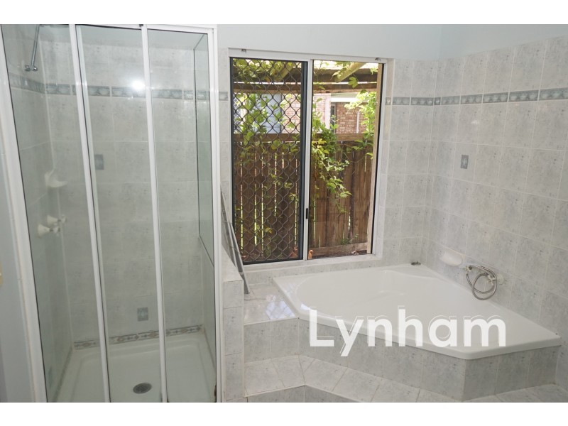 8 Eaton Circuit, Kirwan QLD 4817