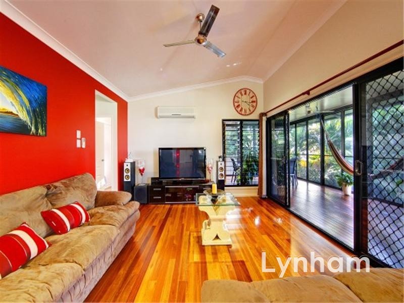 95 Shutehaven Circuit, Bushland Beach QLD 4818