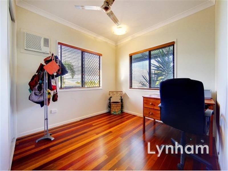 95 Shutehaven Circuit, Bushland Beach QLD 4818