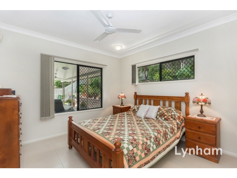 23 Hillock Crescent, Bushland Beach QLD 4818