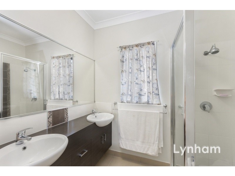 23 Hillock Crescent, Bushland Beach QLD 4818