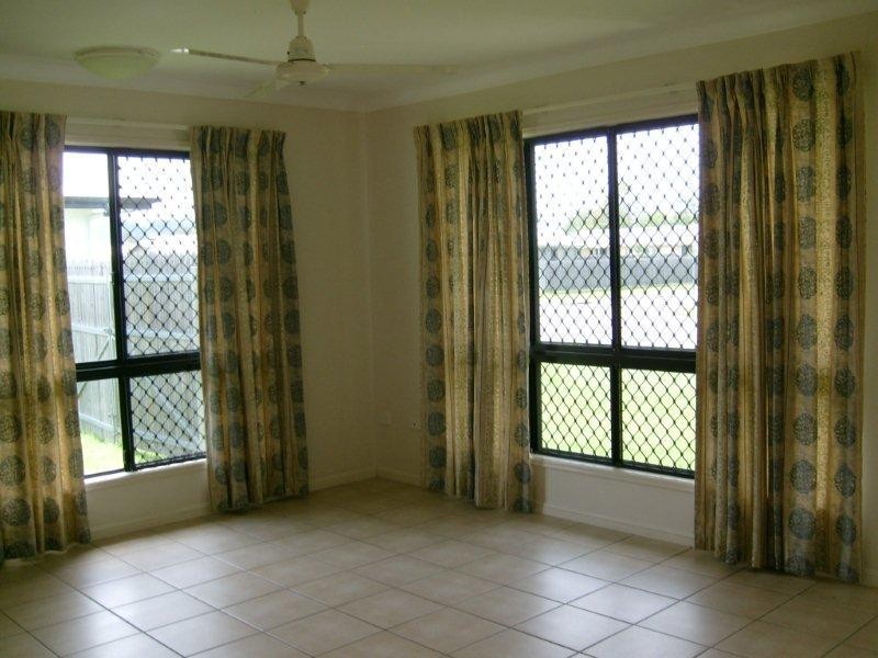 27 Janelle Street, Kelso QLD 4815